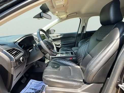 Used 2024 Ford Edge Titanium AWD/4WD image 14