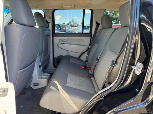 Used 2008 Jeep Liberty Sport w/ Popular Equipment Group image 17