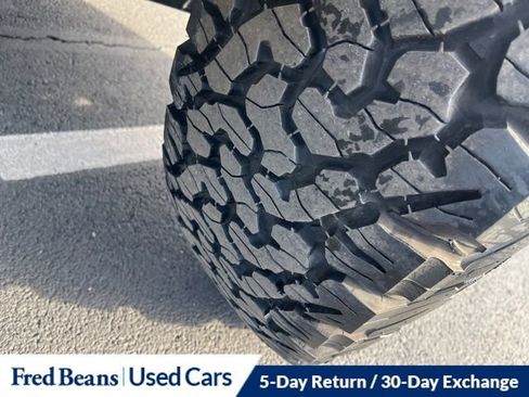 Used 2022 Jeep Wrangler Unlimited Rubicon w/ Xtreme Recon 35" Tire Package image 10