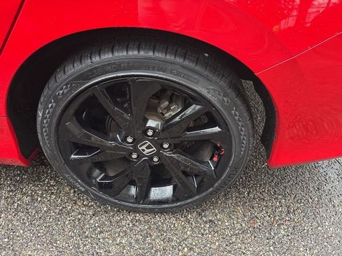 Used 2021 Honda Civic Sport image 12