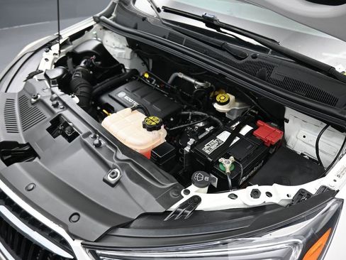 Used 2018 Buick Encore Preferred image 43