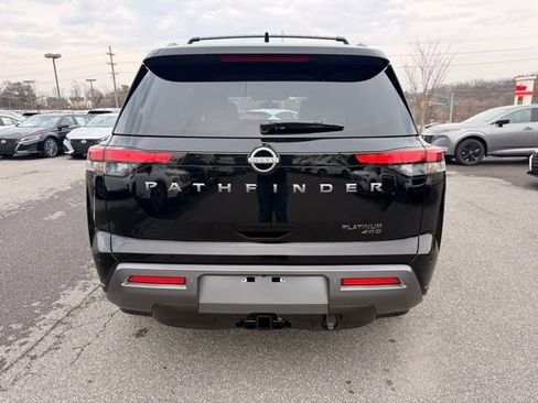 New 2026 Nissan Pathfinder Platinum image 6