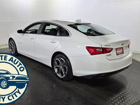 Used 2024 Chevrolet Malibu LT image 5