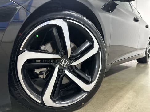 Used 2022 Honda Accord Sport image 28