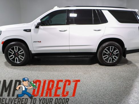 Used 2024 GMC Yukon AT4 AWD/4WD image 10