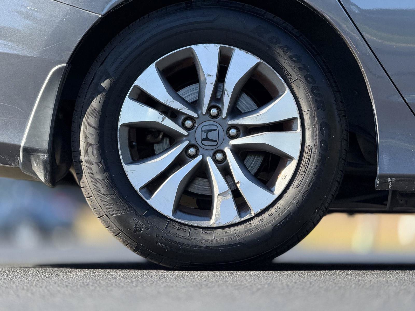 Used 2013 Honda Accord LX image 17