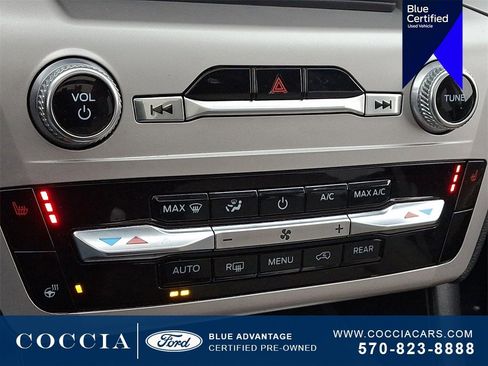 Certified 2022 Ford Explorer XLT w/ Equipment Group 202A image 17