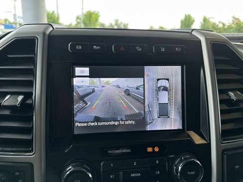 Certified 2021 Ford F250 Lariat AWD/4WD image 18