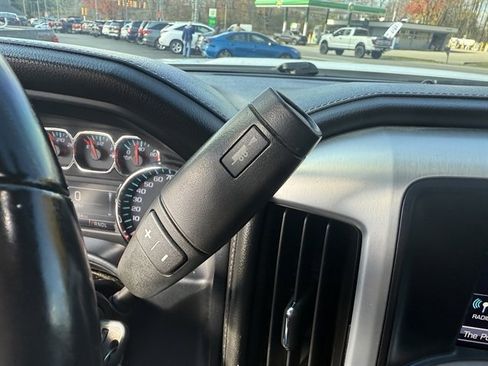 Used 2017 GMC Sierra 2500 SLE image 32