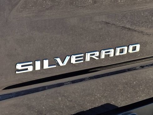 Used 2023 Chevrolet Silverado 1500 LT AWD/4WD image 33