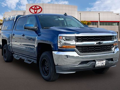 Used 2018 Chevrolet Silverado 1500 LT image 1
