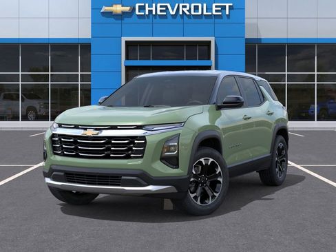 New 2026 Chevrolet Equinox LT w/ Convenience Package II AWD/4WD image 6