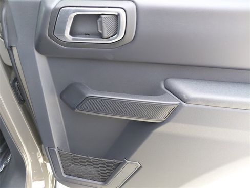 New 2025 Ford Bronco Badlands w/ Sasquatch Package image 21