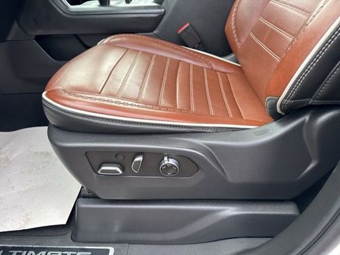 Used 2022 GMC Sierra 1500 Denali Ultimate image 11