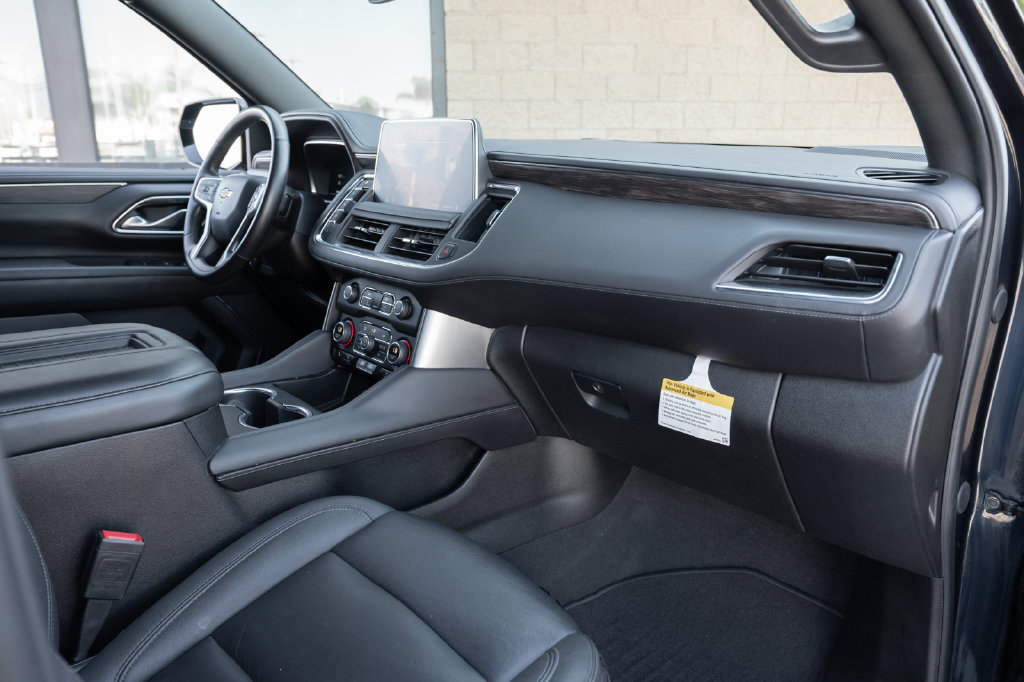 Used 2024 Chevrolet Tahoe LT w/ Luxury Package AWD/4WD image 48