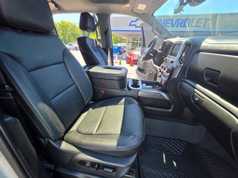 Used 2021 Chevrolet Silverado 2500 LTZ w/ LTZ Premium Package AWD/4WD image 12