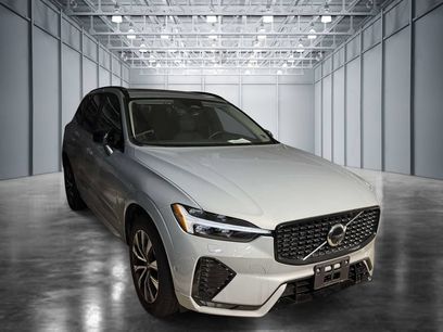 Used 2024 Volvo XC60 B5 Plus w/ Climate Package