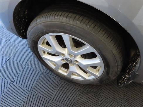 Used 2012 Nissan Rogue SL image 6