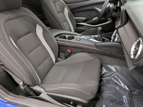 Used 2023 Chevrolet Camaro LT w/ RS Package image 26