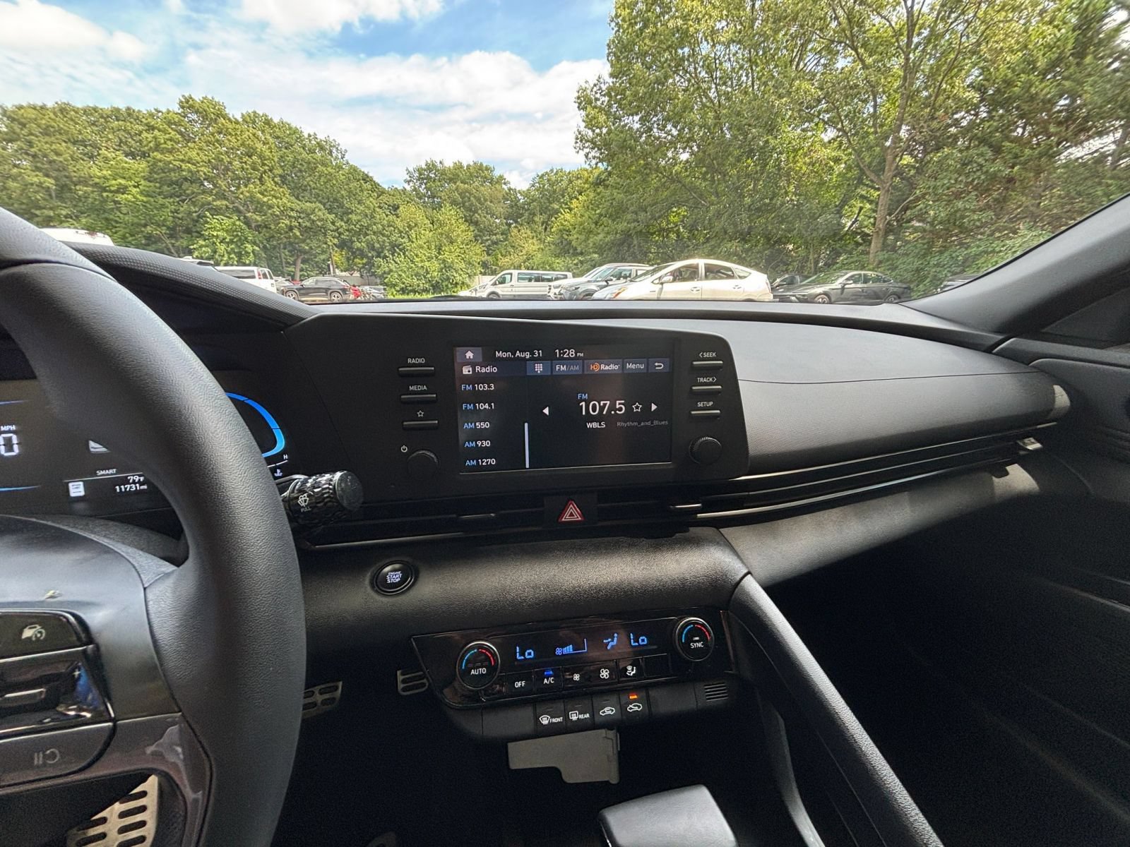 Used 2026 Hyundai Elantra Sport FWD image 20