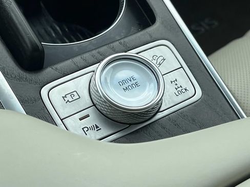 Used 2024 Genesis GV80 3.5T w/ Prestige Package AWD/4WD image 42