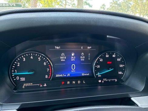 Used 2023 Ford Explorer XLT AWD/4WD image 31