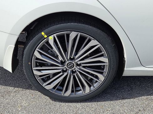 New 2026 Nissan Altima 2.5 SV FWD image 7
