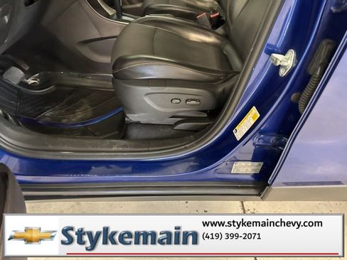 Used 2017 Chevrolet Trax LT w/ LT Convenience Package image 28