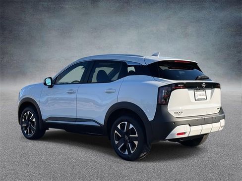 New 2025 Nissan Kicks SV w/ SV Premium Package image 4