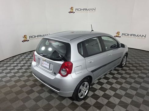 Used 2011 Chevrolet Aveo5 LT w/ LPO, Bodyside Molding Package image 38