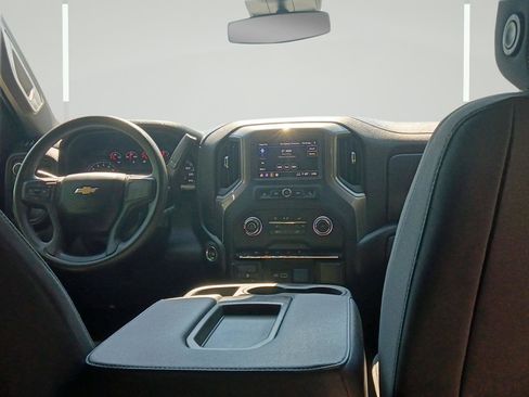 Used 2023 Chevrolet Silverado 1500 Custom AWD/4WD image 29