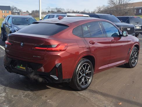 Used 2023 BMW X4 xDrive30i w/ M Sport Package image 4