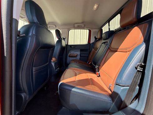 Used 2024 Ford Maverick Lariat image 28