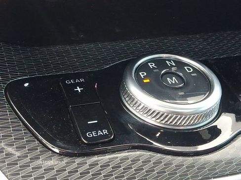 Used 2025 Ford Expedition Platinum w/ Stealth Appearance Package image 14