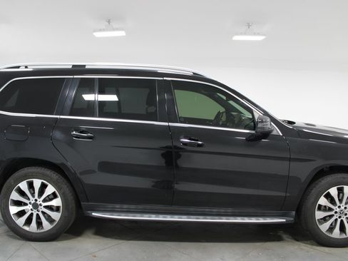 Used 2018 Mercedes-Benz GLS 450 4MATIC image 11