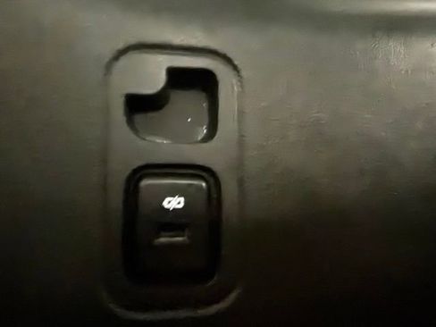 Used 2021 Chevrolet Traverse RS image 14