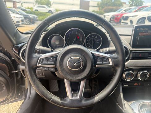 Used 2017 MAZDA MX-5 Miata RF Grand Touring RWD image 5
