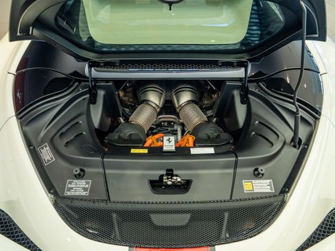 Used 2025 Ferrari 296 GTS RWD image 24