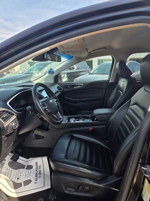 Used 2020 Ford Edge SEL AWD/4WD image 14