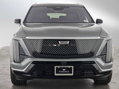 New 2026 Cadillac Vistiq Premium Luxury w/ LPO, Floor Liner Package image 2