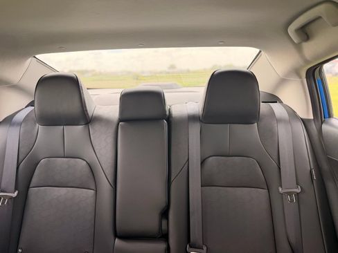 New 2026 Nissan Sentra SR w/ SR Premium Package FWD image 10