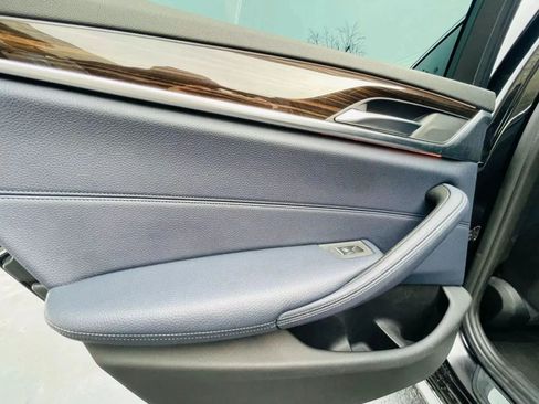 Used 2018 BMW 540i xDrive image 18