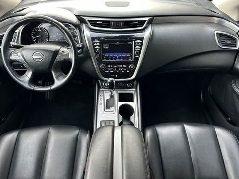 Used 2023 Nissan Murano SV image 15