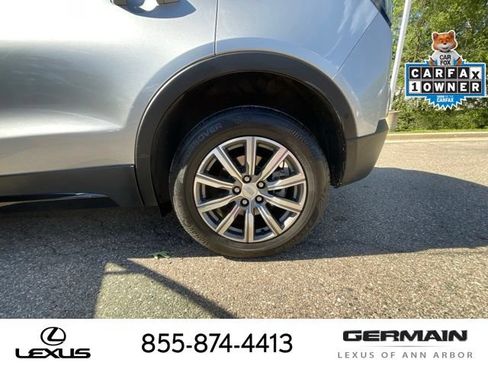 Used 2022 Cadillac XT4 Sport w/ Enhanced Visibility Package AWD/4WD image 23