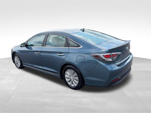 Used 2016 Hyundai Sonata SE FWD image 3