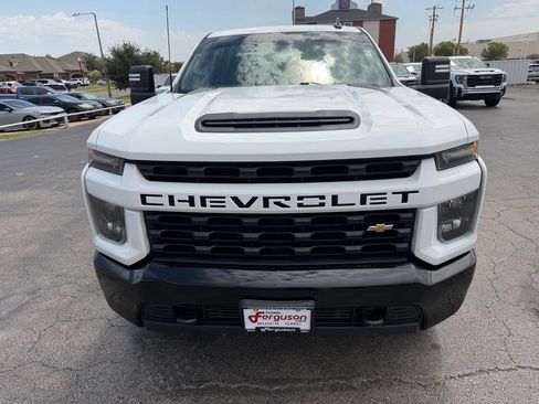 Used 2022 Chevrolet Silverado 2500 Custom w/ Custom Value Package AWD/4WD image 10