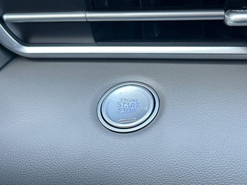 New 2025 Hyundai Elantra Sport image 23