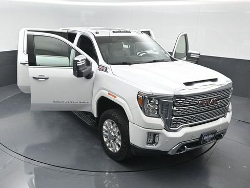 Used 2022 GMC Sierra 2500 Denali w/ Denali Ultimate Package image 25