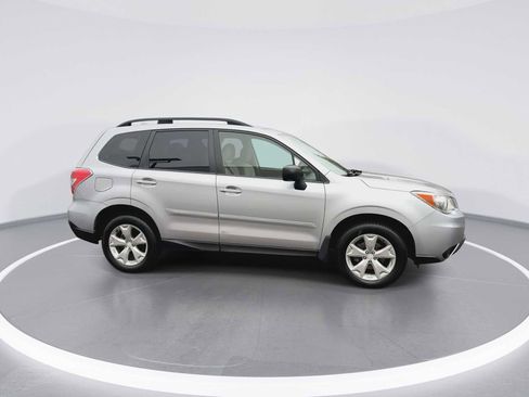Used 2016 Subaru Forester 2.5i w/ Alloy Wheel Package image 9