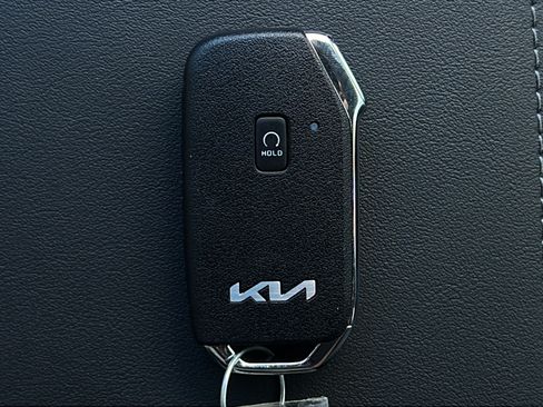 Certified 2026 Kia Seltos SX AWD/4WD image 24